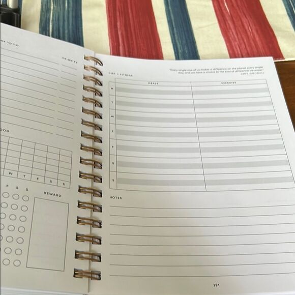 Simple Blue and Gold Design Planner new color is moon - Picture 7 of 15